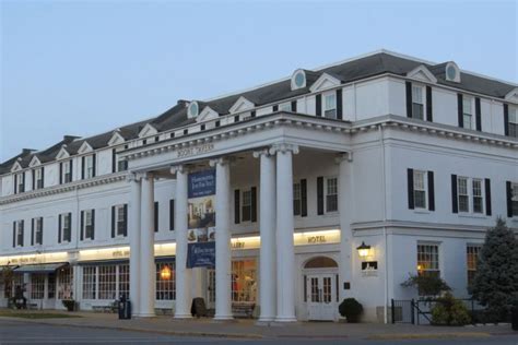 BOONE TAVERN HOTEL, BEREA, KENTUCKY | Hotel, Hotels and resorts, House ...