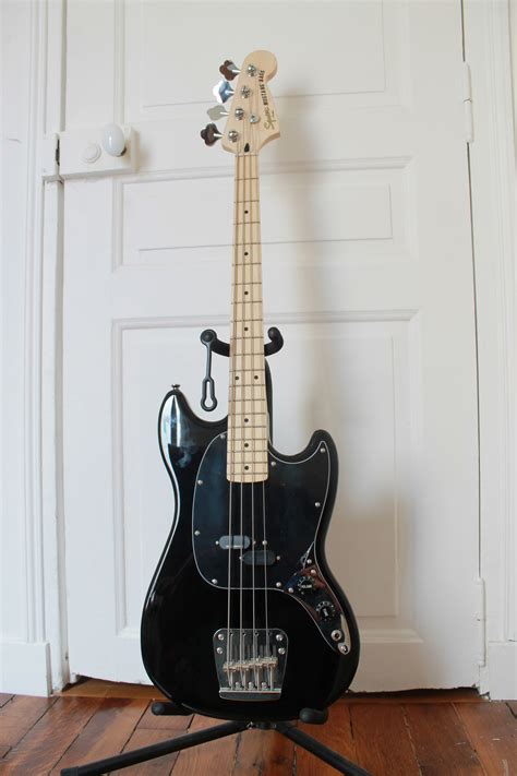 Squier Vintage Modified Mustang Bass image (#634742) - Audiofanzine