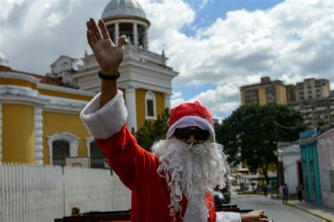 Food, clothes for poor in not-so-merry Christmas for Venezuela | ABS-CBN News