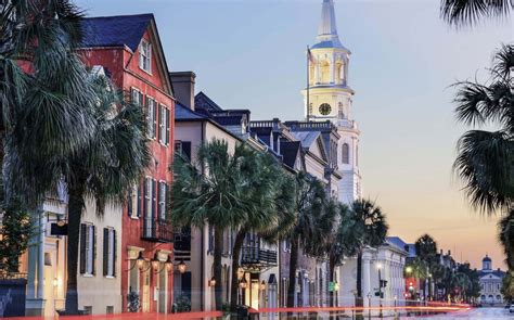 Charleston Nightlife: Best Bars, Clubs, and Downtown Spots | The Palms of Charleston