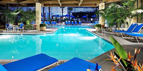 Anaheim Marriott Hotel | Travelzoo