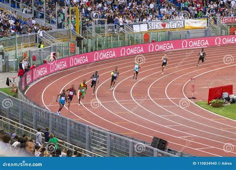 Athletes in the 400 Meters Race Editorial Image - Image of italy ...