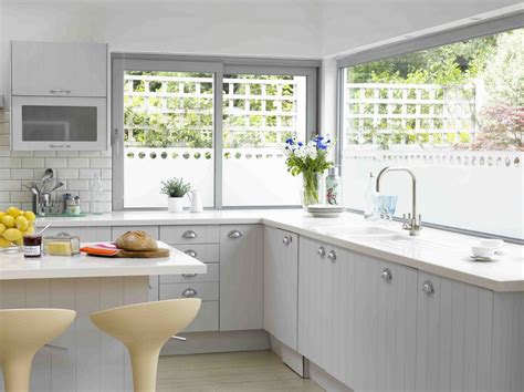 Corner Kitchen Windows for Cozy Kitchen Lighting (With images) | Tiny ...