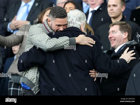 Tony Bellew embraces Everton Chairman Bill Kenwright Stock Photo - Alamy