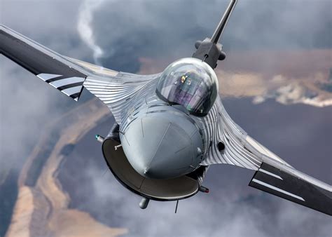 Download Warplane Aircraft Jet Fighter Military General Dynamics F-16 Fighting Falcon HD Wallpaper