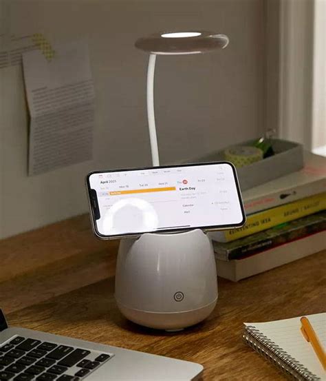 The LED Desk Lamp with Bluetooth Speaker and Pen Holder | Gadgetsin