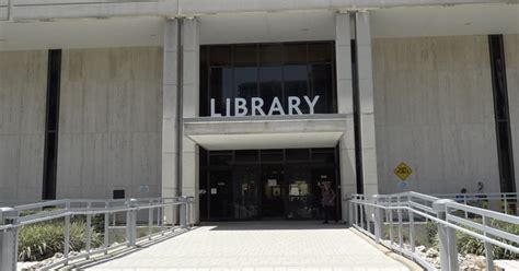 Hillsborough County Commission working to restrict books in public ...