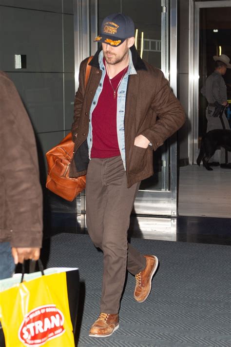 Top 64+ imagen outfit ryan gosling - Abzlocal.mx