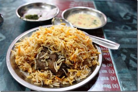 7 Legendary Places to Eat Best Biryani in Lucknow - My Yellow Plate