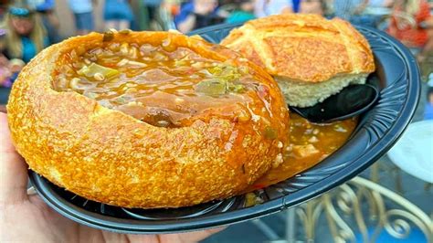 Best Food at Disneyland: 19 Delicious Ideas for Your Disney Day