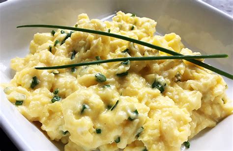Gordan Ramsay Scrambled Eggs Recipe | Savory Sweet Life