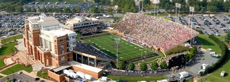 BB&T Field | Wake forest demon deacons, Wake forest university ...