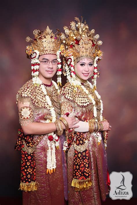 257 best ideas about Indonesian Traditional Wedding on Pinterest ...