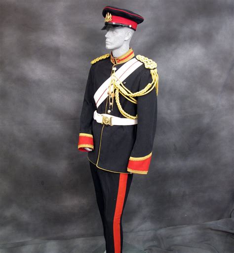 British Prince Harry Royal Wedding Best Man Uniform – International ...