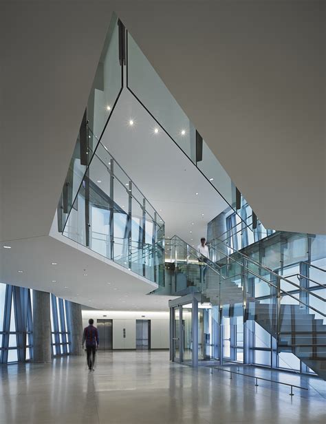 Gallery of FBI South Florida Headquarters / Krueck + Sexton Architects - 2