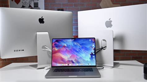 Compared: Apple Studio Display vs. 2011 Thunderbolt Display | AppleInsider