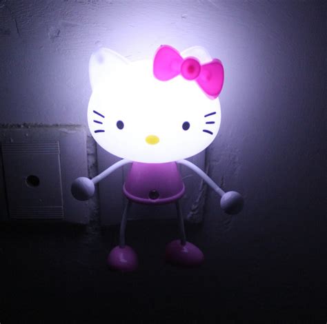 Cute Cartoon Hello Kitty LED Light Sensor Control Bedroom Night Lamp ...