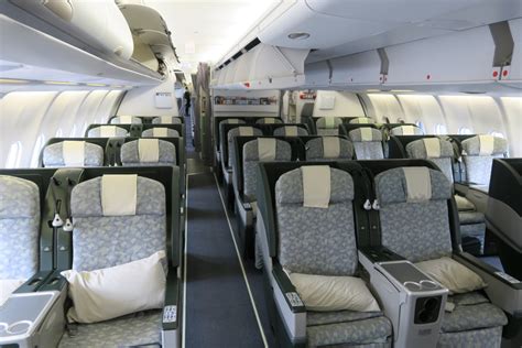 Review: EVA Air A330 Business Class (HKG-TPE) Young, 46% OFF