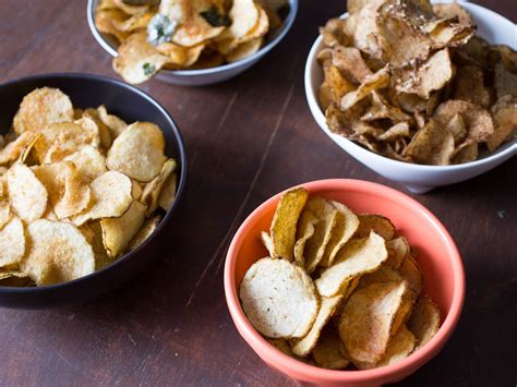 Game Day Snacks: 4 Awesome Homemade Potato Chip Flavors