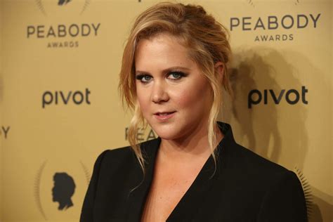 Barstool Sports on Twitter: "Amy Schumer Tried (and Somehow Failed) to Get Zelensky to Join Her ...