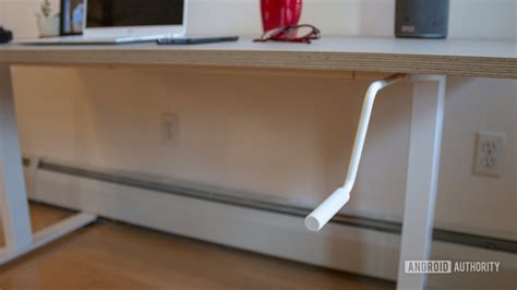 Ikea Skarsta standing desk review: A bit too minimalistic (2024)