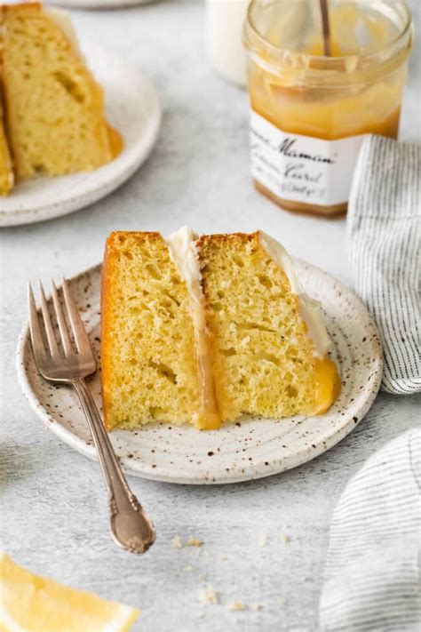 Limoncello Mascarpone Cake - The Cheese Knees