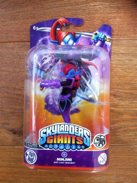 SKYLANDERS GIANTS: Ninjini Figure