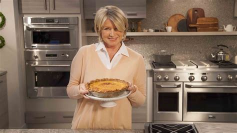 A Bruléed Pumpkin Pie Perfect for the Holiday | Pumpkin pie recipes, Martha stewart pumpkin pie ...