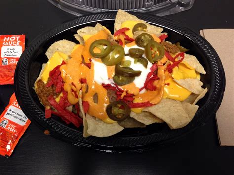 Finding My Favorite Nachos...: Taco Bell (Campbell, CA): Volcano Nachos