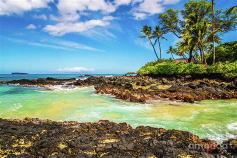Maui Secret Beach Makena Cove Hawaii Photo Photograph by Paul Velgos | Pixels