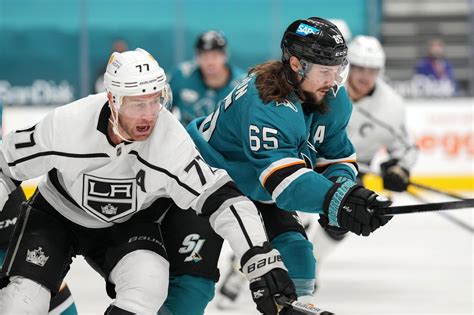 RECAP: San Jose Sharks get by Kings to end skid