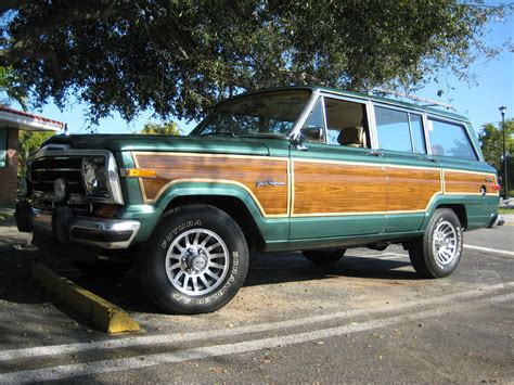 Jeep Grand Wagoneer Woody | Large as flippin' life. | Flickr