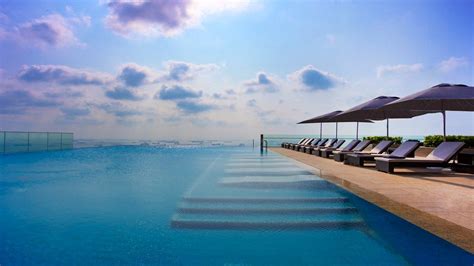 Explore The Royalty Of Singapore Hotels With Infinity Pool | Architecture Ideas