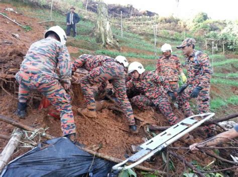 Bangladeshi killed by Cameron Highlands landslide | New Straits Times ...