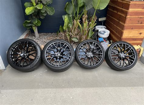 Gloss black 20” OEM rims with PS4’s | Audi R8 Forums