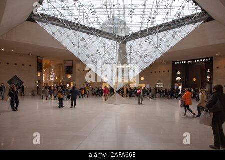 The Carrousel du Louvre shopping centre, Paris, France Stock Photo - Alamy