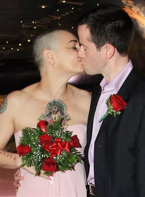 Sinead O’Connor was 'given crack' on her wedding night - 3am & Mirror Online