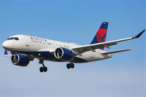 Delta's new Airbus A220-300s to debut in November - The Points Guy