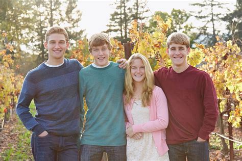 Siblings - Senior Portraits by Kathy Kellebrew Greater Napa Valley Family P