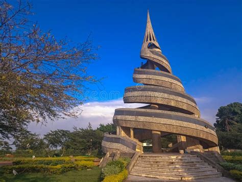 Monument of the Reunification of Cameroon, Symbol of the Reunification of English-speaking ...