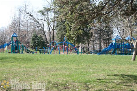 Our Favorite Milwaukee Area Parks to Enjoy with Kids