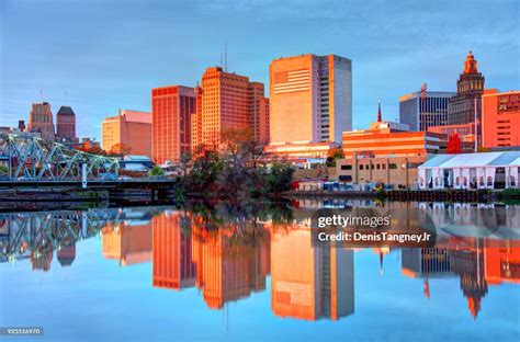 Downtown Newark New Jersey Skyline High-Res Stock Photo - Getty Images