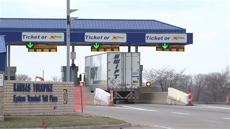 Kansas Turnpike toll prices to increase beginning in October | FOX 4 ...