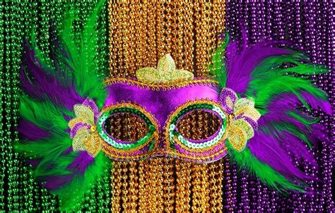 Purple, Green & Gold - Color Match | Helm Paint New Orleans