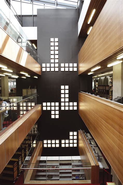 Inside the University of Leicester library | University Leicester | Flickr