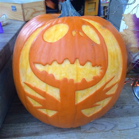 Disney Sisters: Jack Skellington Pumpkins at Disneyland #HalloweenTime