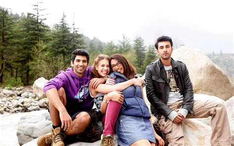 Movie Review: Yeh Jawaani Hai Deewani, the perfect start to summer! - Blog