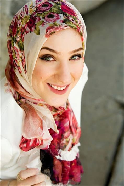 New Beautiful Hijab Styles May 2013 | Hijab Styles, Hijab Pictures ...