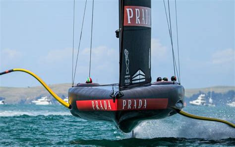 Prada Cup Final: Luna Rossa wins in impressive style - Yachting World