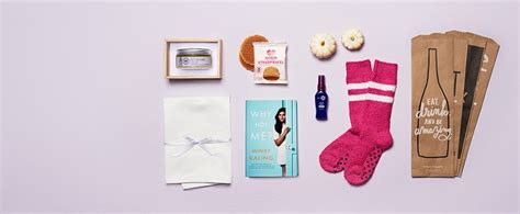 POPSUGAR’s Must Have Box : a box filled with monthly must-haves